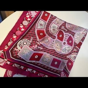 NWT Authentic Hermès tour du monde scarf
